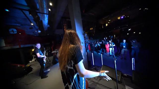 Human Laces в Студии Артемия Лебедева смотреть онлайн
