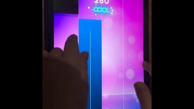 Планшетный обзор - Magic Tiles 3 ! смотреть онлайн