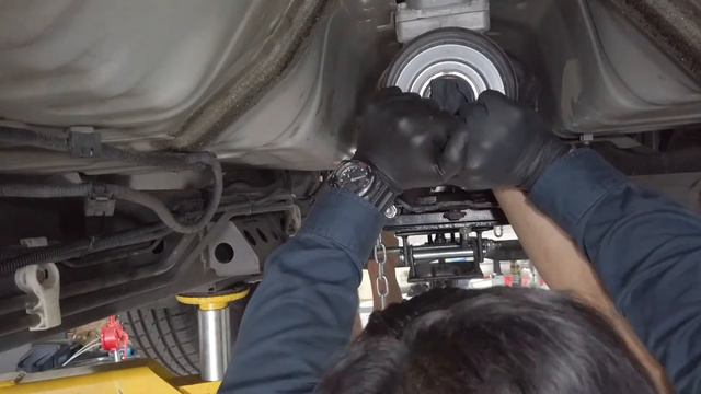 Mitsubishi Triton 2012 Clutch replacement смотреть онлайн
