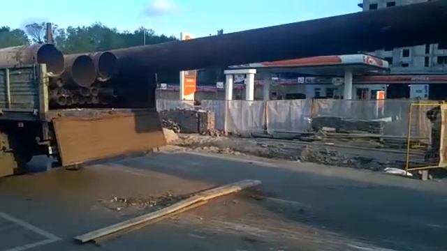 ООО «СтройГеоРесурс». Отгружаем БУ ТРУБЫ 530 мм в Москве смотреть онлайн