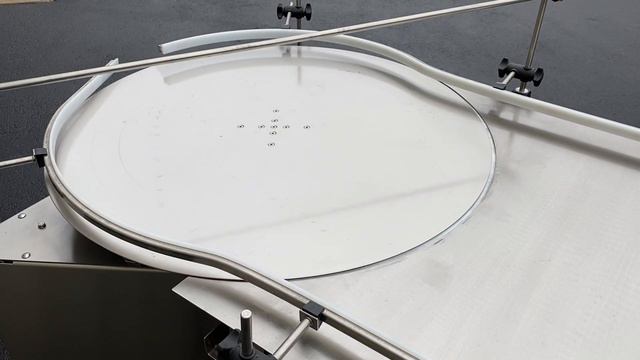 Oden 36-Inch Stainless Steel Rotary Unscrambler Feed Table смотреть онлайн