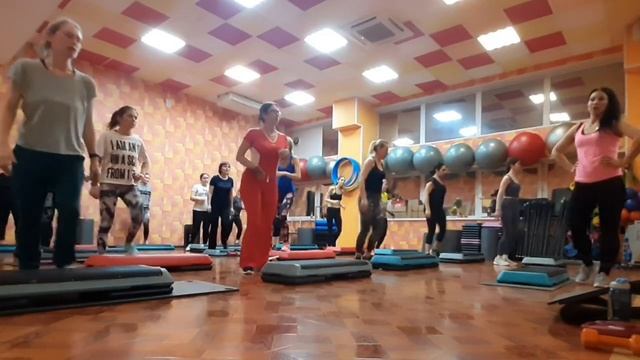 ИНТЕРВАЛЬНАЯ ТРЕНИРОВКА ЦЕЛАЯ ТРЕНИРОВКА / INTERVAL TRAINING смотреть онлайн
