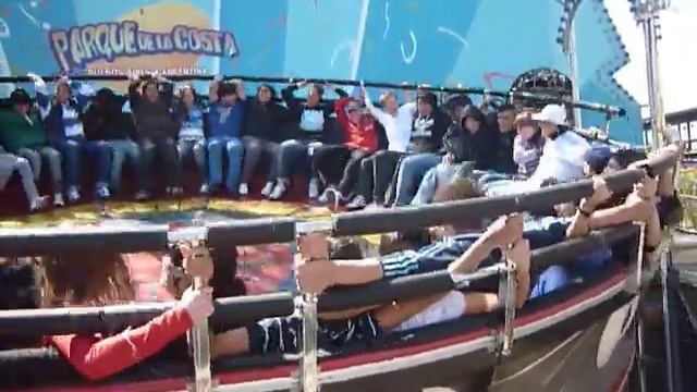 en el Samba. (Parque de la Costa) смотреть онлайн