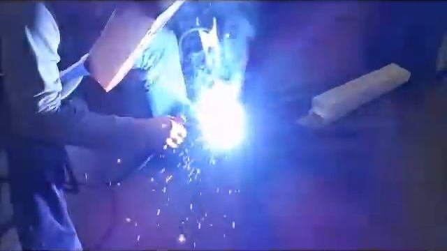 Сварочный электрод ESR-11 производства MAGMAWELD варит на 125 A