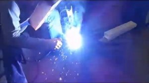 Сварочный электрод ESR-11 производства MAGMAWELD варит на 125 A