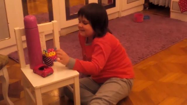 ФЕЯ катает мини-фёрби!!! смотреть онлайн