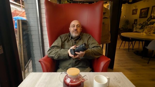 Выбрасываю фотокамеру и иду снимать на телефон! смотреть онлайн