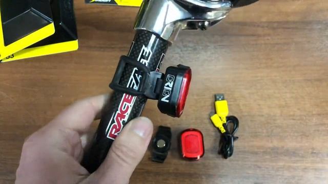 Фонарь задний Moon Orion - обзор и распаковка! смотреть онлайн