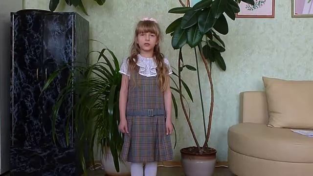 Стихотворение Александры Калининой "Курская битва" читает Мария Слёзова, 7 лет, г. Старый Оскол смотреть онлайн