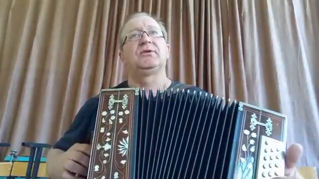 Песня Над рекою туман исполняет Алексей Морев. смотреть онлайн