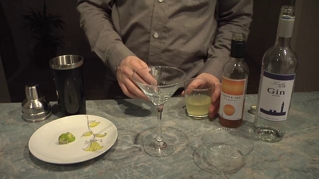 cocktail white lady смотреть онлайн