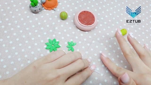 Creating Meticulous Realistic Clay Succulents: Making A Pachyphytum Glutinicaule And Compactum Pots