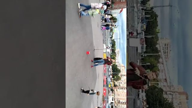 Классно играет станция метро Гражданский проспект смотреть онлайн