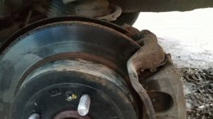 Замена сорванной шпильки крепления заднего колеса на Солярис