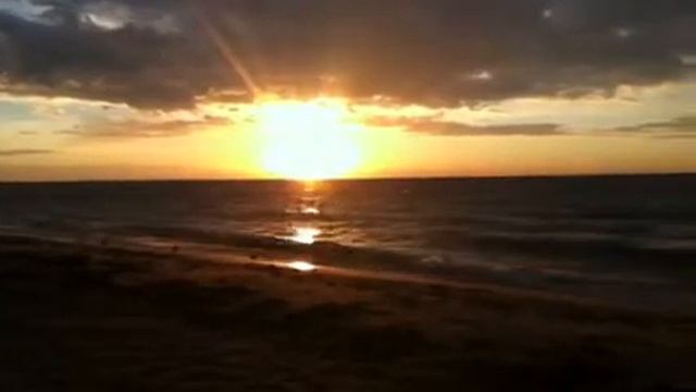 Sunrise on Lake Huron . смотреть онлайн