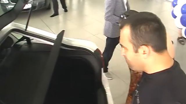 Giguly Granta Liftbek Prezent