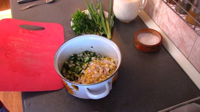 Свекольник или Холодник со свеклой на кефире, самый лучший летний суп в жару! смотреть онлайн