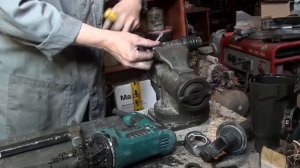Перфоратор Makita HR2610 либо врашение, либо удар