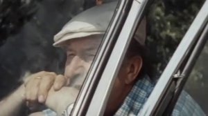 Девченочка Надя чего тебе надя ничего не надя кромя шоколадя