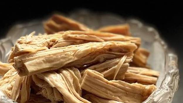 Соевая спаржа по-корейски смотреть онлайн