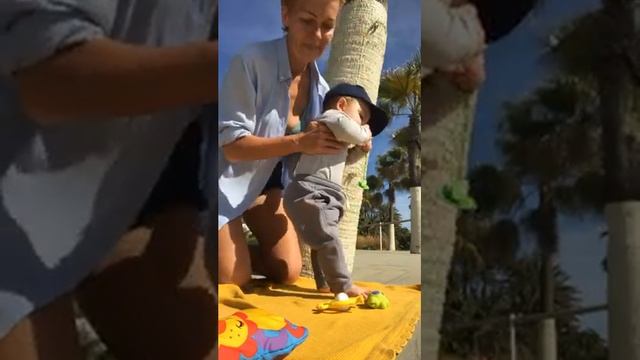 ?6-9 мес. Развитие навыка сидения. смотреть онлайн