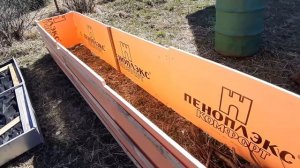 Теплая, высокая грядка из пеноплекса