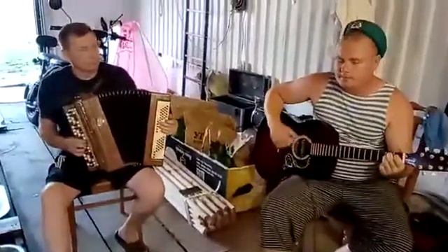 ОДУВАНЧИКИ// С ДНЁМ ВДВ// ПЕСНИ ПРО ДЕСАНТ// #ГИТАРА #ГИТАРНЫЕПЕСНИ смотреть онлайн