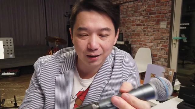 Unboxing & Testing NUX B-3 Wireless Microphone SNAP-ON System. смотреть онлайн