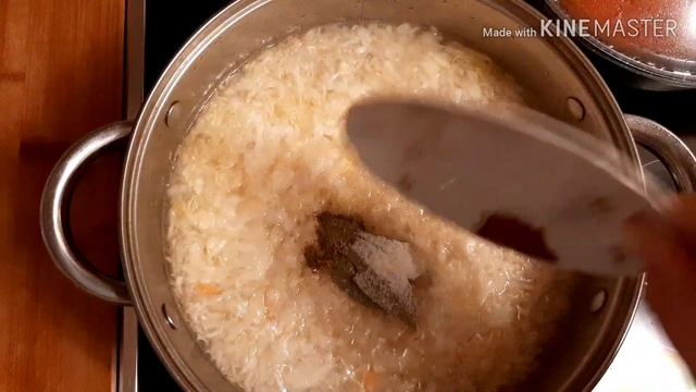 Щи из кислой капусты . смотреть онлайн