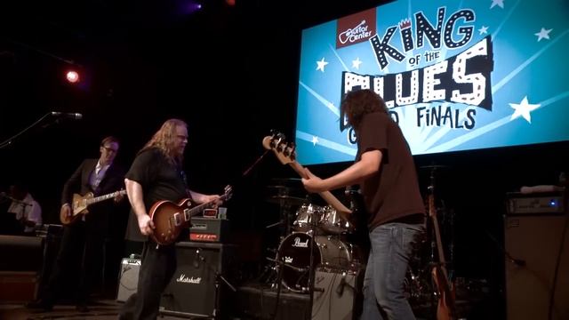 Warren Haynes ­with Joe Bonamassa | Guitar Center's King of the Blues 2011 смотреть онлайн