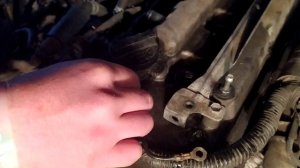 Сузуки гранд Витара (2часть)проверка цепей и замена прокладки клапанной крышки.