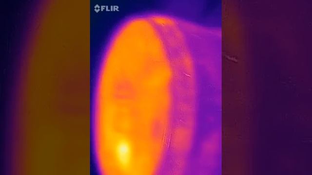 Дно при кипении - 100 градусов С. Плоскость конфорки - 500 С. смотреть онлайн
