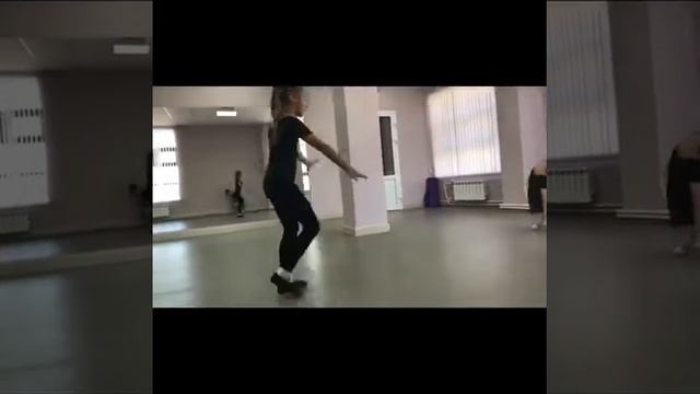 Спортивная разминка студии черлидинга "Ни дня без спорта"/ЦКР БЕЛАЯ КАЛИТВА смотреть онлайн