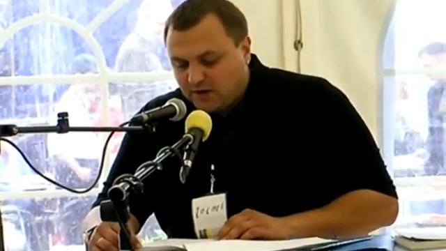 Федор Сваровский читает свои стихи смотреть онлайн