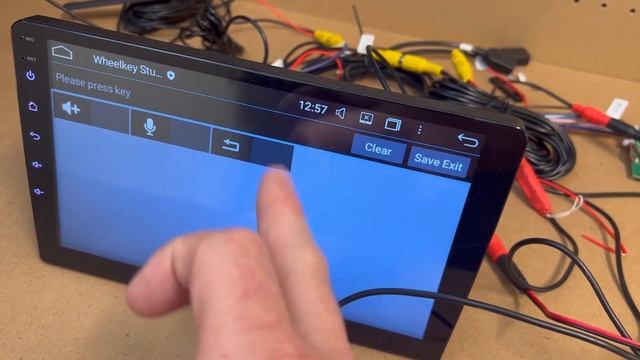 Vhedia Head Unit - Switch Between Cameras In Reverse смотреть онлайн
