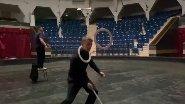 КАК ВЛАД БОГДАНОВ ПОЕХАЛ НА ГАСТРОЛИ В СИМФЕРОПОЛЬСКИЙ ГОСУДАРСТВЕННЫЙ ЦИРК , ЗАКУЛИСЬЕ, АРТИСТЫ смотреть онлайн