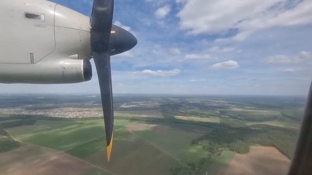 ATR 72 а/к Utair | Рейс Екатеринбург - Советский