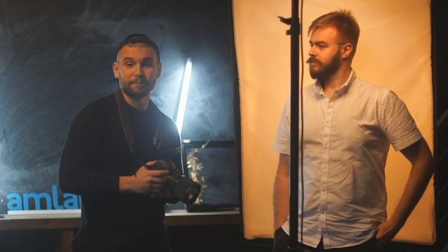 МУЖСКОЙ ПОРТРЕТ за 10 минут в студии со вспышкой. Съемка | Урок от фотографа Алексея Корзова смотреть онлайн