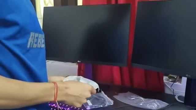 LG 24 inch (60.45 cm) QHD (2K) - 24QP550 Unboxing смотреть онлайн