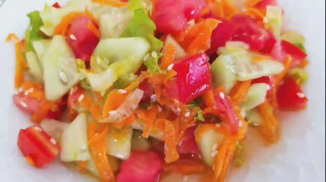 Обалденный летний витаминный салат за 5 минут! Готовлю каждый день смотреть онлайн