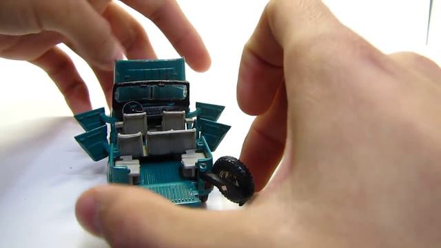 Масштабная модель автомобиля УАЗ-469 Агат, в масштабе 1:43 смотреть онлайн
