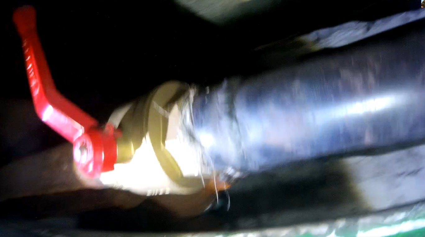 Газосварка ЖКХ Меняем кран д 50 Gas welding housing and communal services Replacing tap d 50 смотреть онлайн