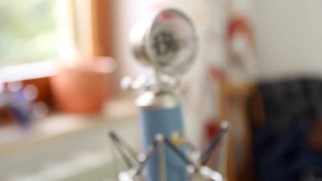 Blue Bluebird XLR-Mikrofon & Icicle Audiointerface REVIEW - felixba смотреть онлайн