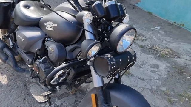 Китайский круизер Wels трофейный | Обзор | О  чем врут в мото салонах | ( мотоцикл Omaks Limited)