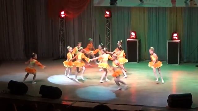 Детские танцы Веселая песенка, Свинка Пеппа смотреть онлайн