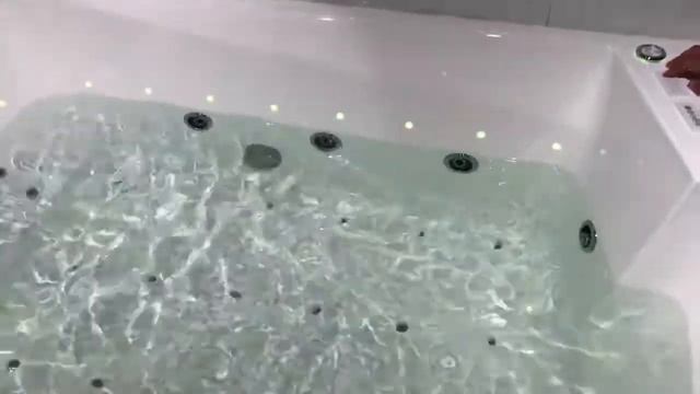 Ванна-наслаждение! Гидромассажная Ванна Kolpa-San Nabucco смотреть онлайн