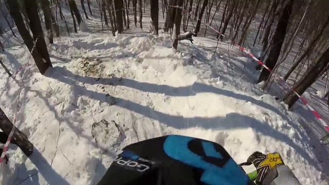 Гонка на призы Деда Мороза Даунхилл 1-ый заезд смотреть онлайн