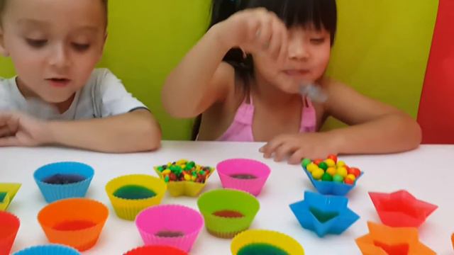 Мисс Алиса делает Желле с подругой Дариной и Давидом!!!! смотреть онлайн