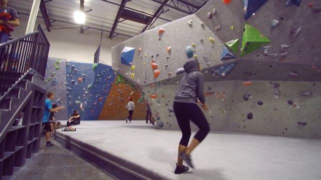 Hangar 18 Rancho Cucamonga - Video Tour смотреть онлайн