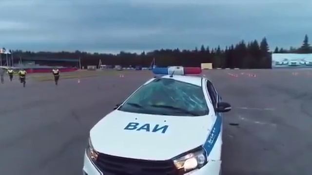 Hyundai: романтика и технологии на дорогах